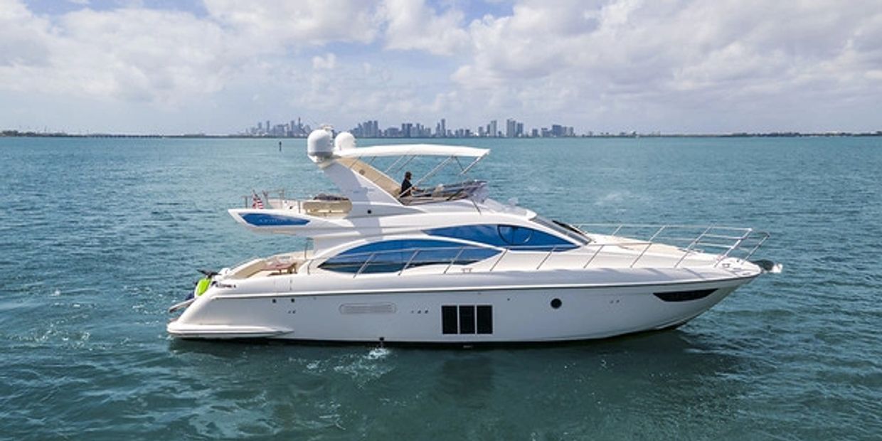 55' azimut yacht for rent in miami fl, rent a yacht in miami for cheap