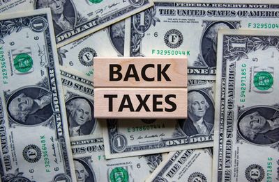 NY Accounting Firm prepares your late tax returns. We can file your back taxes for prior years.