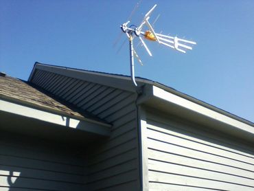 Boss Antenna - "J" pipe mounted