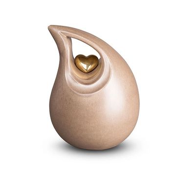 Ceramic urn