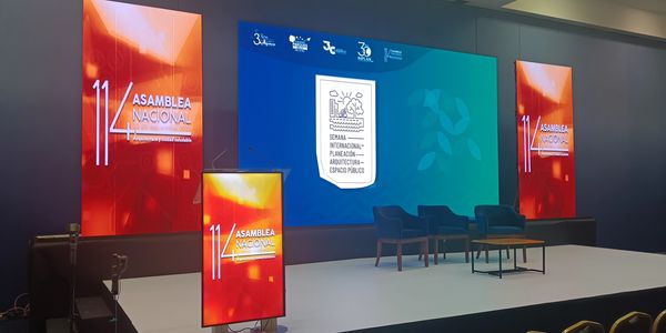 PANTALLAS LED, ESCENARIO, AUDIOVISUAL