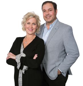 Dan Basil, Lisa Basil, Realtor Plymouth MN, Realtor Wayzata MN, #1 Realtor MN, Real Estate Agent