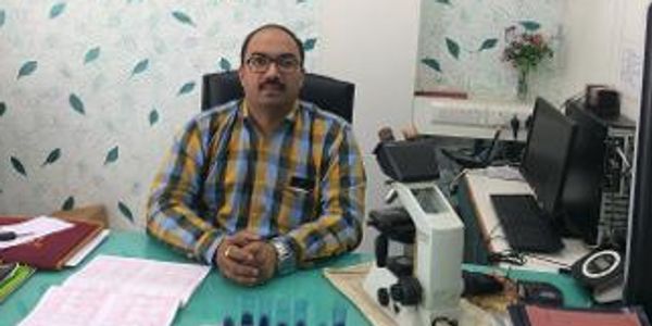 Dr.Vishvas Amin ,Pathologist at Chikitsa, has more than 20 years of experience in clinical pathology