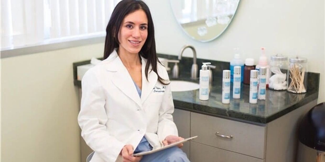 Dermatologist in Los Angeles Dr. Vafaie, MD, FAAD