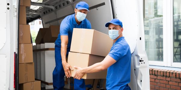 Small and large moving services 