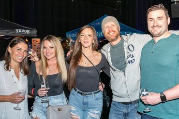 LaRosa Photography offers professional event, concert, and brand photography across Toronto / GTA