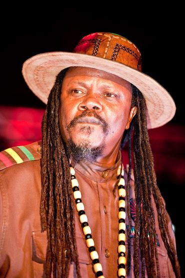 LaRosa Photography offers professional event, concert, and brand photography across Toronto / GTA