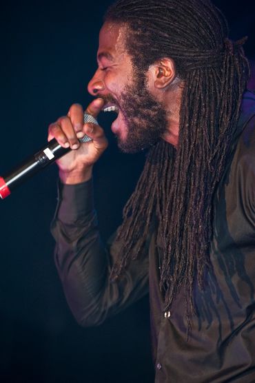 LaRosa Photography offers professional event, concert, and brand photography across Toronto / GTA