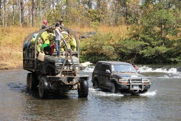 Raid 4x4 Asie du Sud Est expédition 4x4 toute l'asie voiture raid Laos Cambodge  Thaïlande Vietnam