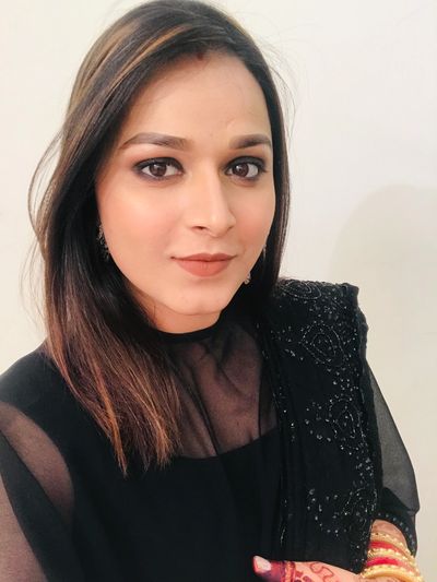 jaya sharma singh owner jssmakeovers & makeup academy