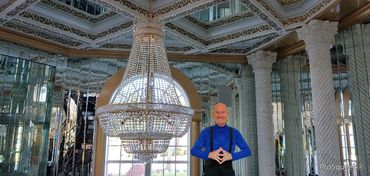 chandelier cleaning pro Gary Webb