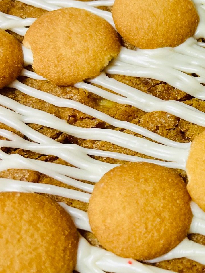 Banana Pudding Swirl Cookie Barz