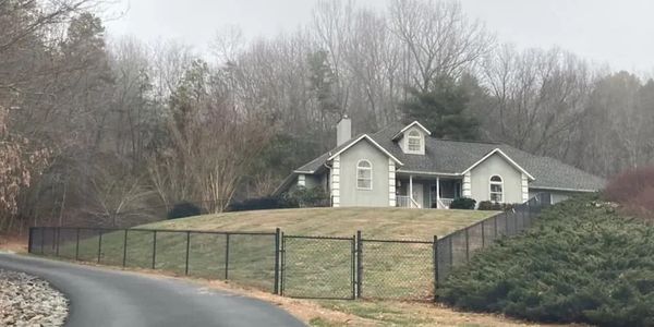 Andrews North Carolina Residential Black Vinyl Coated Chain Link Fence.