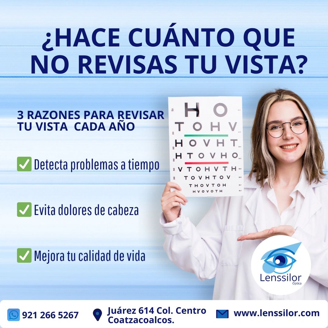 optometrista mostrando los beneficios de una revisión anual