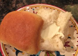 Signature Dinner Rolls 