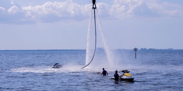 Flyboarding 
Zapata
Water Jet Pack