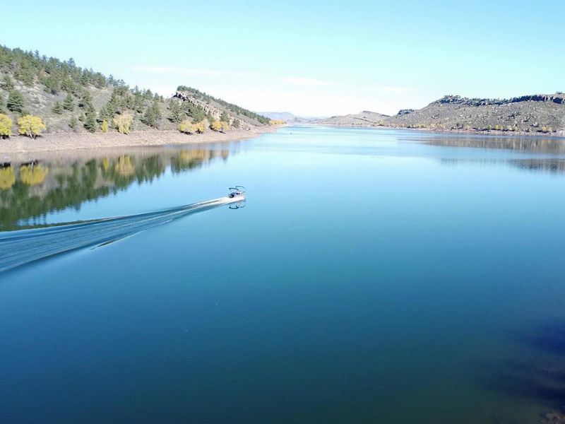 A boat out on Horsetooth Reservoir
