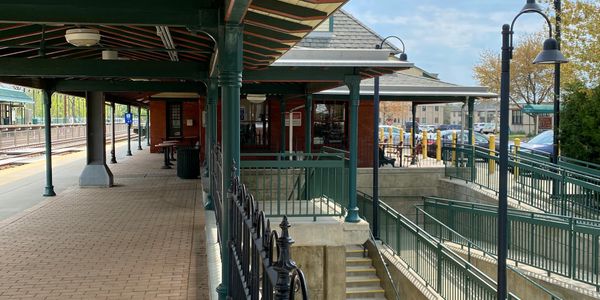 Platform and outdoor seating areas