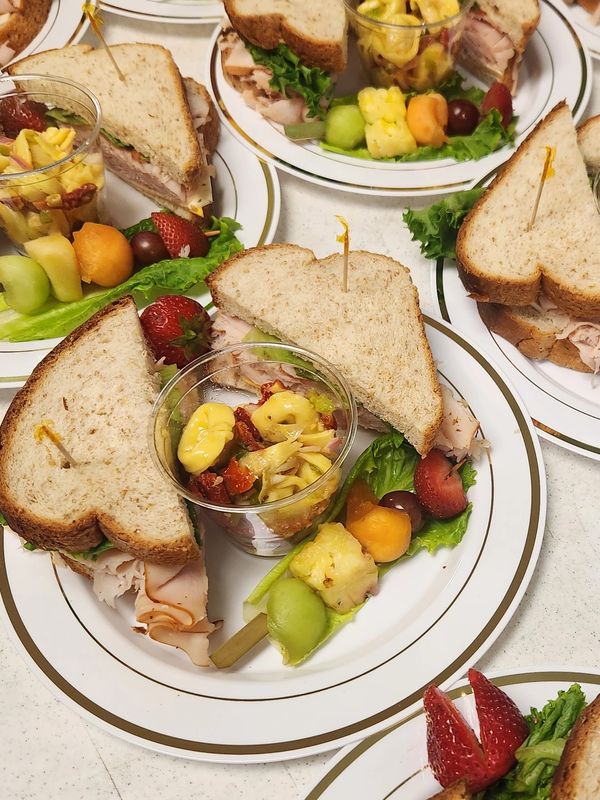 Sandwich Boxed Lunch (4 sides) - Catered Lunch