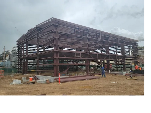 pre-engineered metal building, steel erecting