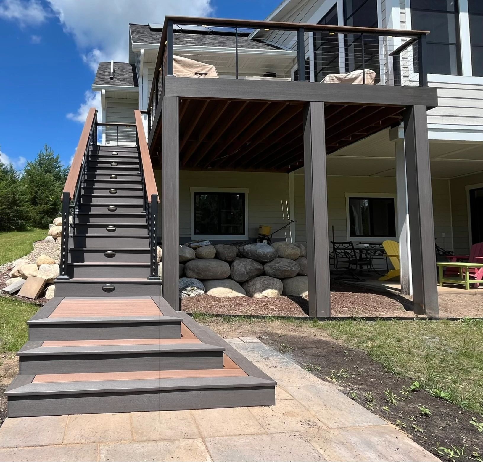 New Build with TimberTech Azek Mahogany and Dark Hickory, Horizontal Cable railing, deck lighting 