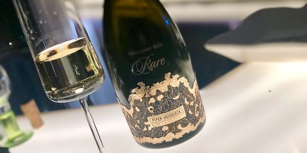 1990 Moet Chandon Dom Perignon Champagne Magnum – CultWine