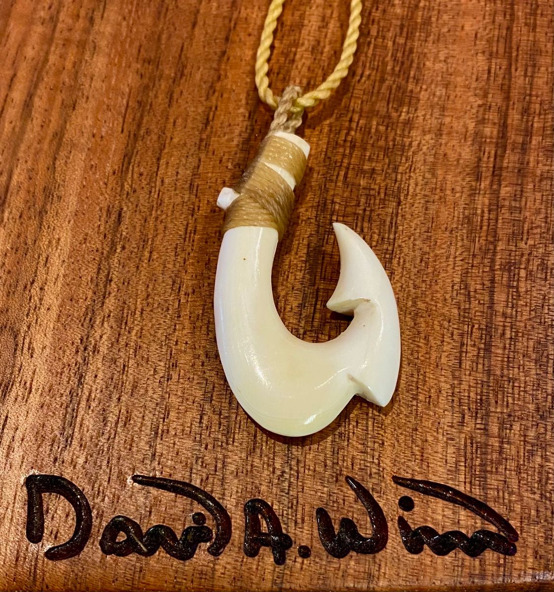 Island Fish Hook Necklace Ivory DB