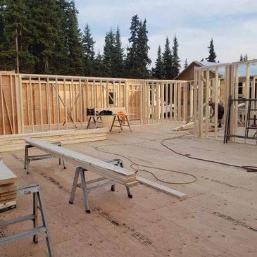 residential framing. Lakehouse construction. 