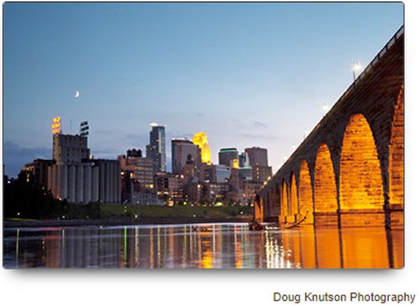 A beautiful view of the bridge and city 