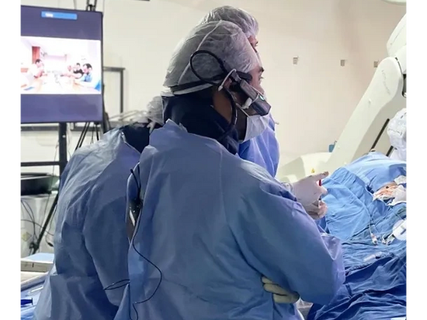 Terapia endovascular y percutánea - mínimamente invasivo