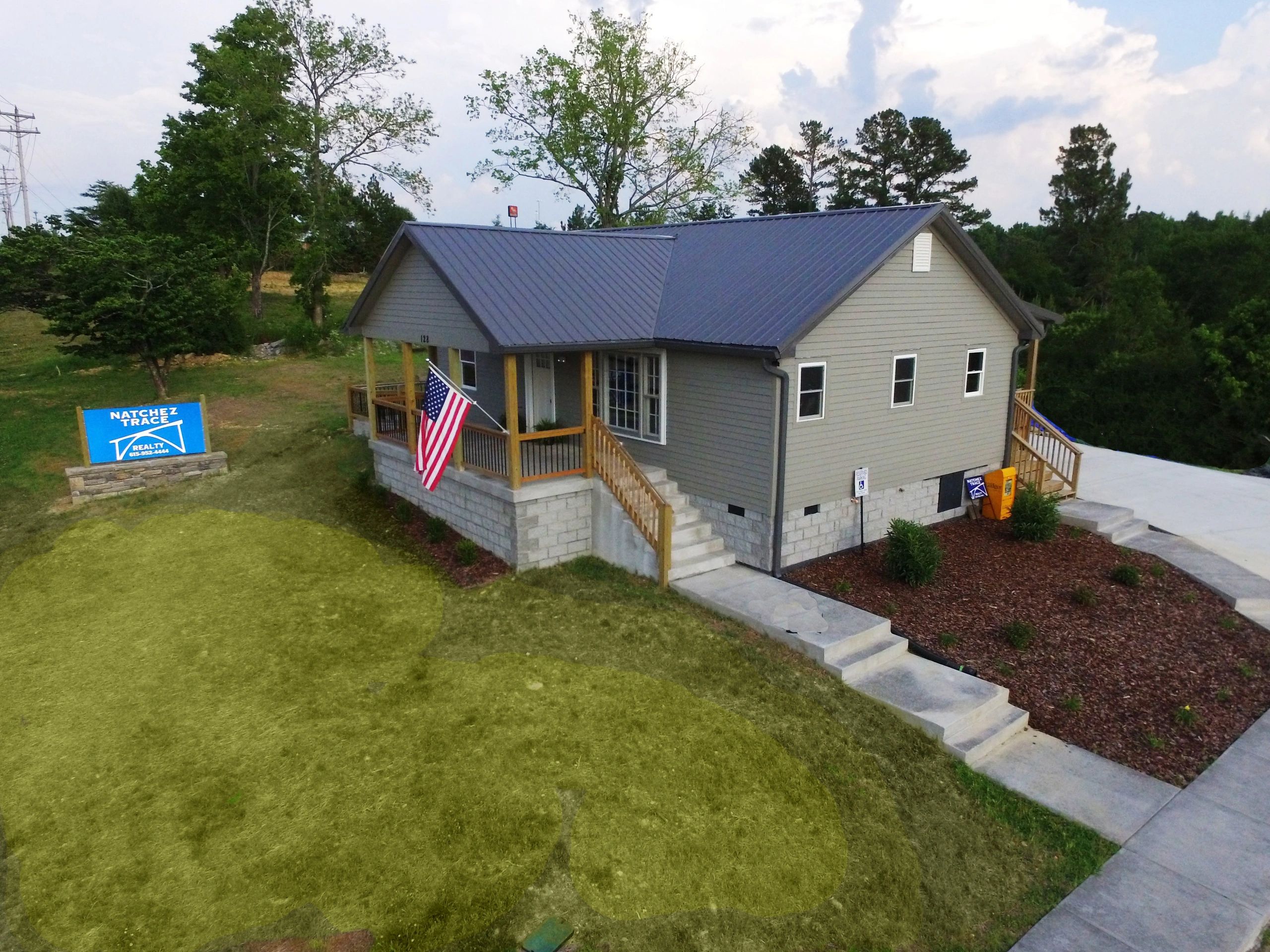 Natchez Trace Realty, LLC Real Estate, Homes for Sale