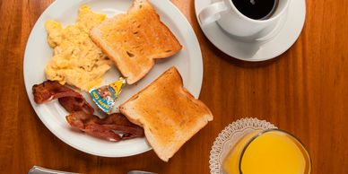 Start your day off right with a classic Belizean breakfast!  

Fresh coffee, natural juices and more