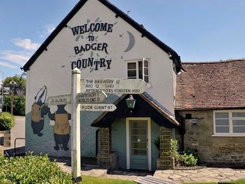 The Half Moon pub in Shaftesbury