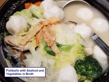 Hong Kong (Cantonese) Food Photos - Fishballs with Vegetables and Seafood in Broth