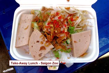 Meals in Vietnam Photos - Take Away Lunch Saigon Zoo - Vietnamese Sausage