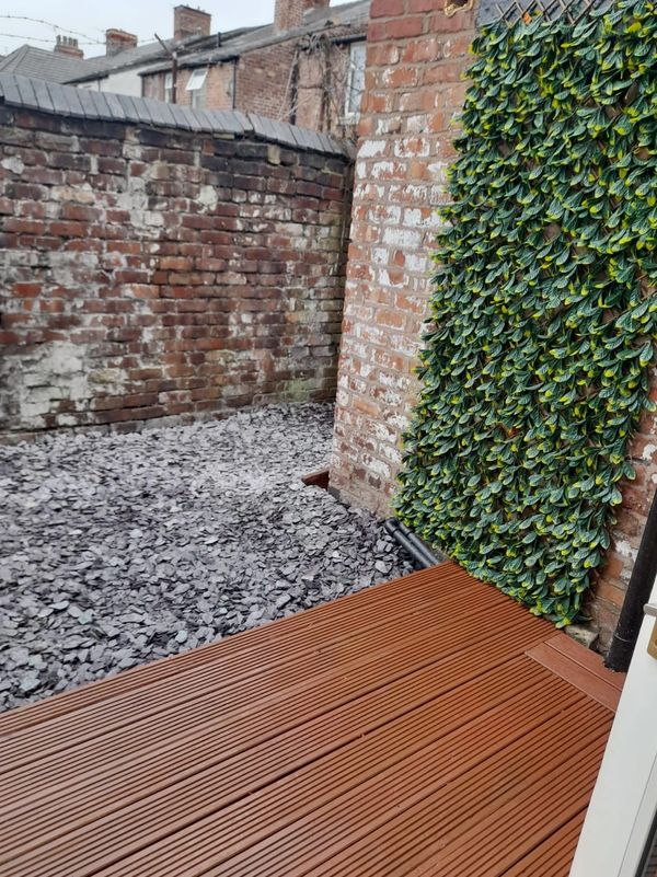 Garden landscaping. A courtyard in Liverpool