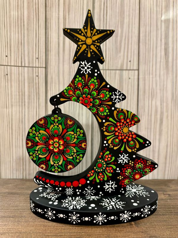 Christmas tree, mandala, holiday decor, ornaments, christmas colors, dotting art, dot art, snowflake