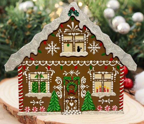 gingerbreaf house, Christmas, Christmas tree, peppermint candy, icing, holly, holiday decorations