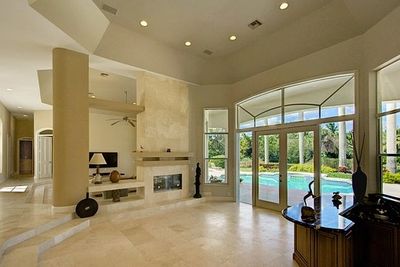 Kathy's Home Watch is licensed, bonded and insured. 