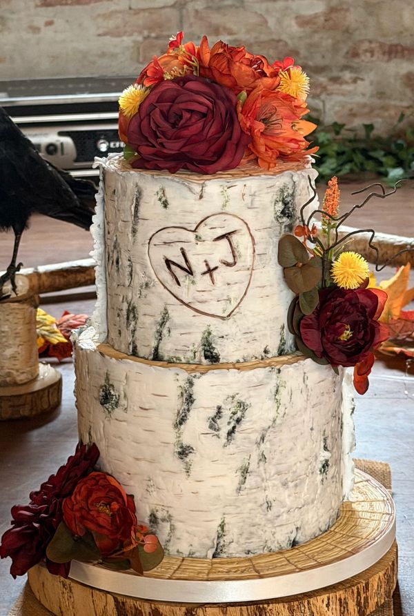 Autumn Silver Birch Tree Stump Cake