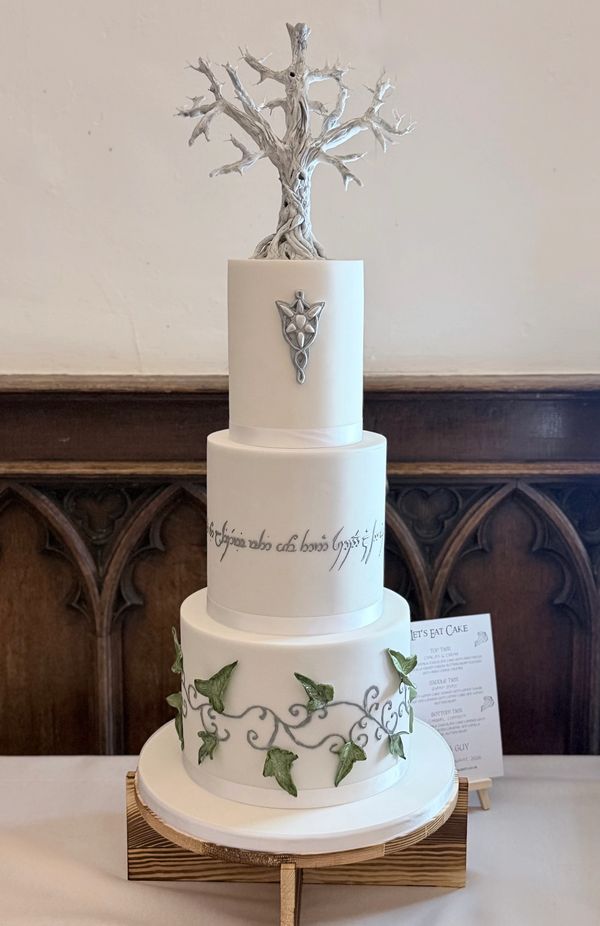 Lord of the Rings Fantasy Wedding Cake
