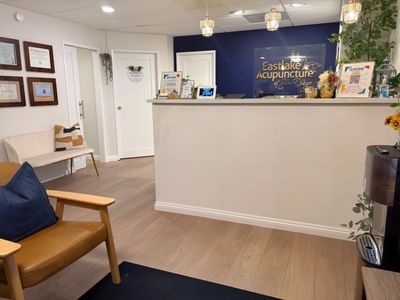 Upscale Acupuncture Clinic in San Diego