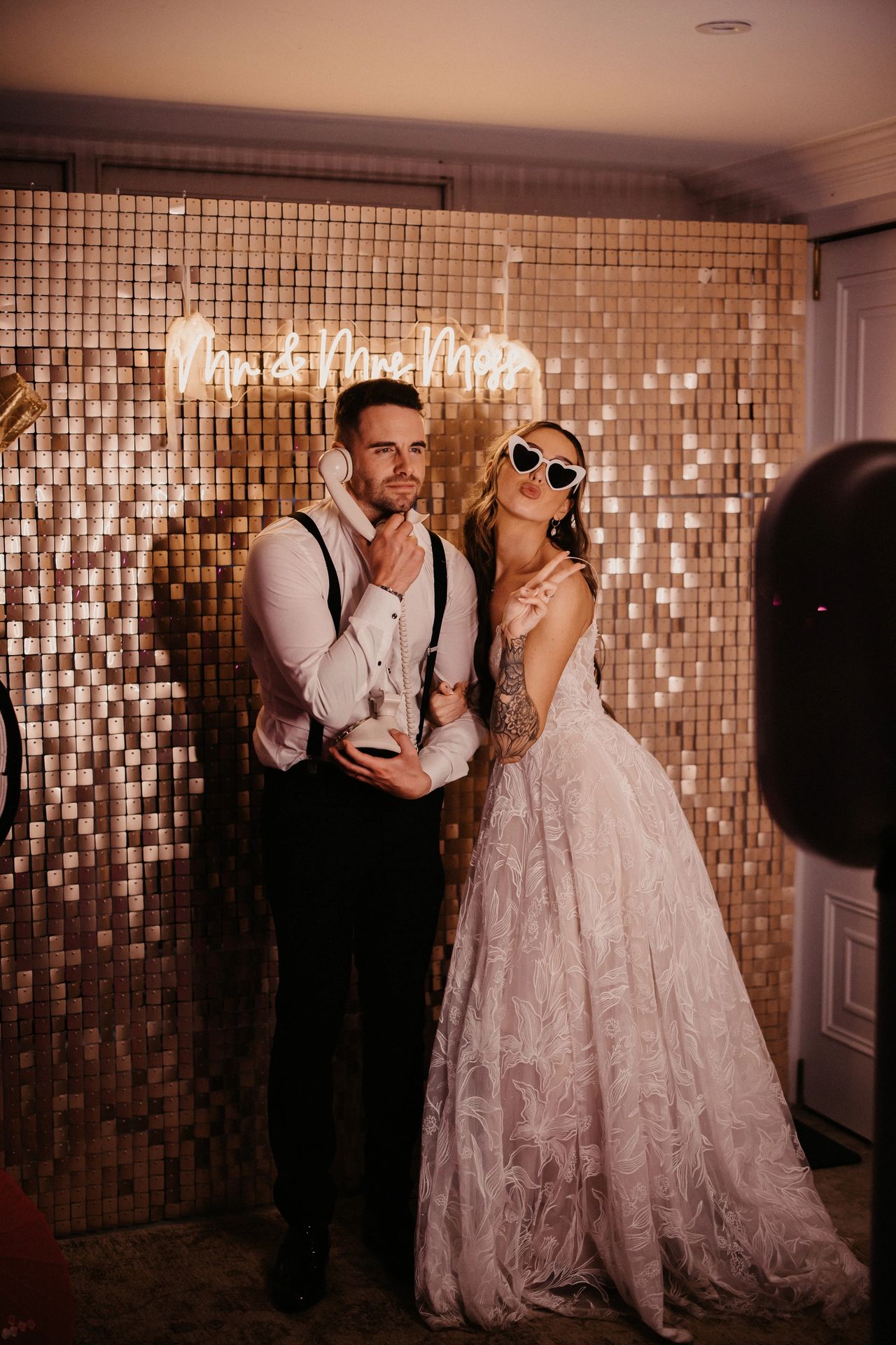 How to Design a Groovy 70s Wedding: 8 Tips and Ideas 29 rs=w:1280,h:1920