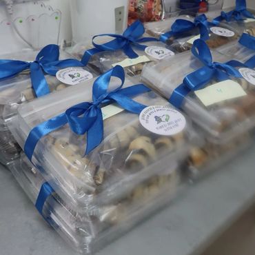 DELICIOUS FRESHLY BAKED GOODIES PREPARED WITGH LOVE FOR OUR BRAVE HEROS SCHOOL SNACKS