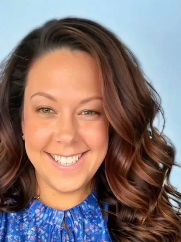 Chelsea Lowe, Owner of A Better Self CT in Vernon, CT
