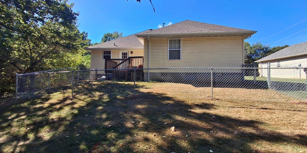 Chain Link Fence installed in Springfield, MO.