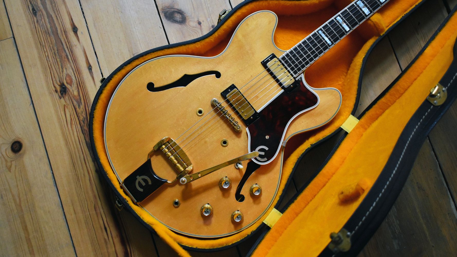 1967 Epiphone E212TN Sheraton coming soon! 
