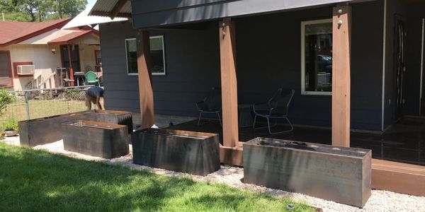 Form and Function, Garden beds that allow one to tend their custom metal garden from their porch