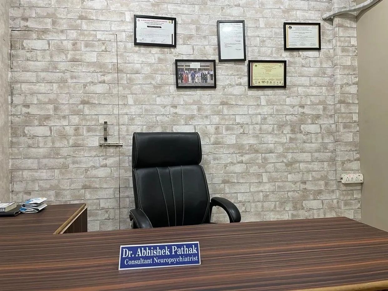 Dr. Abhishek Pathak Best Psychiatrist in Lucknow