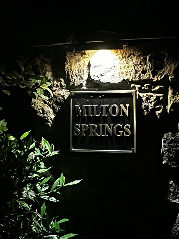 Entrance to Milton Springs